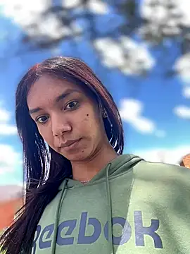 Snapshot of Nikol_Rang__ chatting on 18, 10, 2025 Nikol Rang online show from 18, 10, 2025