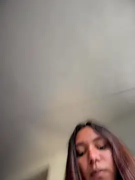 Nikol Rang   online show from 17, 12, 2025