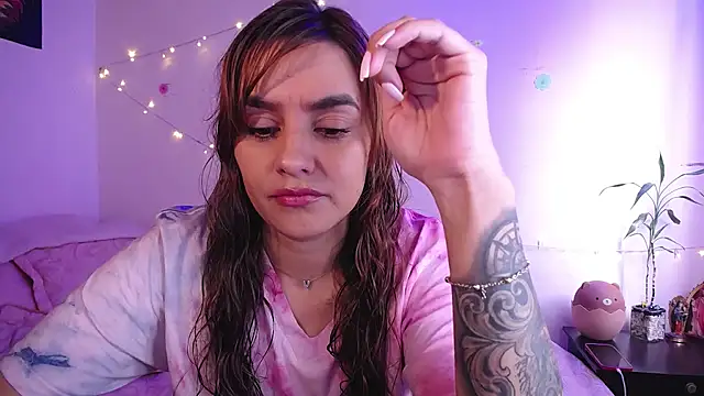 Lu perez online show from 3, 11, 2025