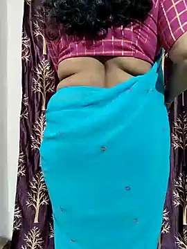 Snapshot of bhuvana555 chatting on 25, 2, 2025 bhuvana555 online show from 25, 2, 2025