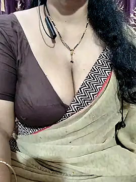 Snapshot of bhuvana555 chatting on 20, 2, 2025 bhuvana555 online show from 20, 2, 2025