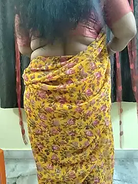 Snapshot of bhuvana555 chatting on 23, 9, 2025 bhuvana555 online show from 23, 9, 2025