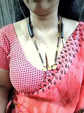 Snapshot of bhuvana555 chatting on 16, 5, 2026 bhuvana555 online show from 16, 5, 2026