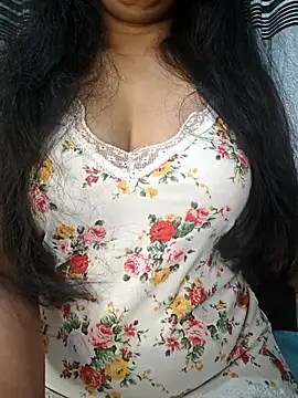 Snapshot of Rina777o chatting on 3, 5, 2026 Rina777o online show from 3, 5, 2026