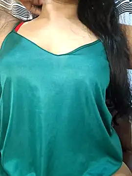 Snapshot of Rina777o chatting on 10, 5, 2026 Rina777o online show from 10, 5, 2026