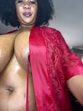 Snapshot of MayaPassion chatting on 22, 7, 2026 MayaPassion online show from 22, 7, 2026
