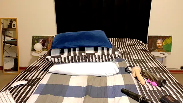 chloechrome online show from 27, 4, 2026