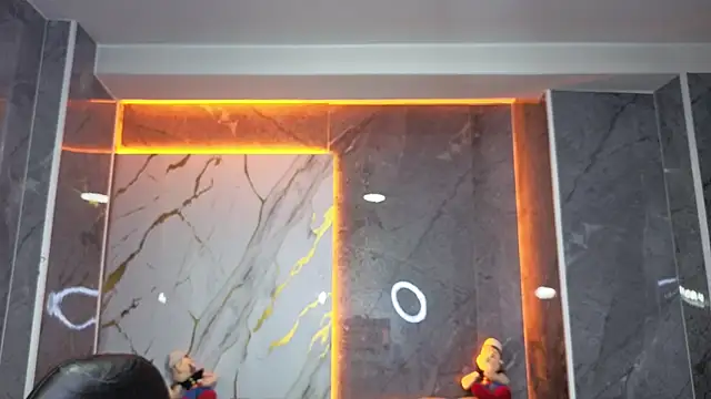 Violeth b online show from 6, 4, 2026