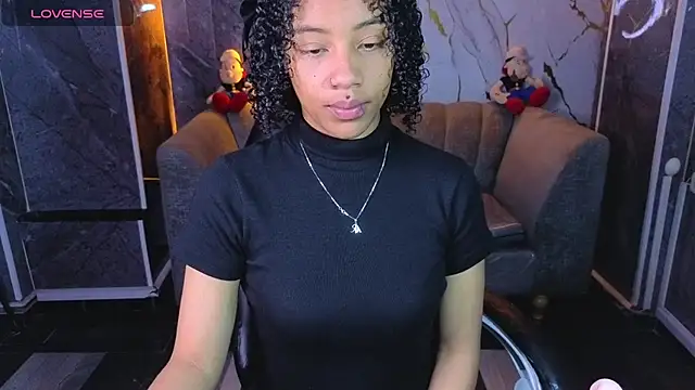Snapshot of Violeth_b chatting on 16, 7, 2026 Violeth b online show from 16, 7, 2026