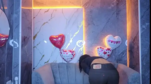 Violeth b online show from 13, 2, 2026