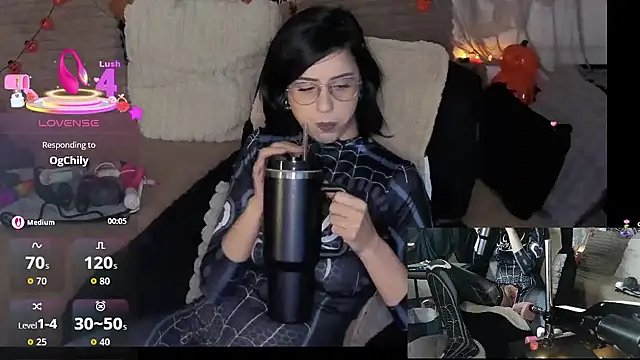 LisandreLaVenale online show from 22, 10, 2025