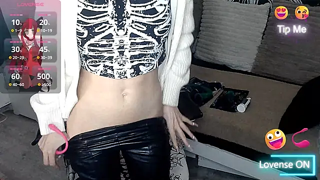 LisandreLaVenale online show from 26, 2, 2025