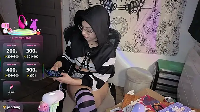 LisandreLaVenale online show from 12, 2, 2026