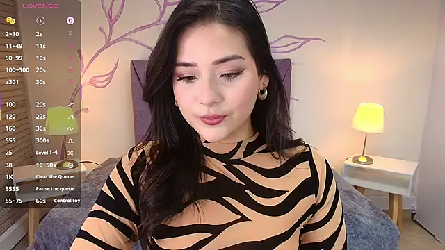Snapshot of DahliaMoore chatting on 29, 9, 2025 DahliaMoore online show from 29, 9, 2025