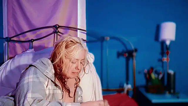 SkarlettRose96 online show from 1, 12, 2025