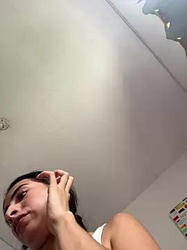 Snapshot of IssabellaLopez chatting on 20, 5, 2026 IssabellaLopez online show from 20, 5, 2026