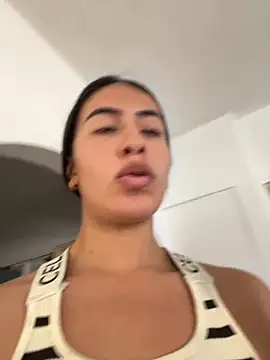 IssabellaLopez online show from 19, 9, 2025