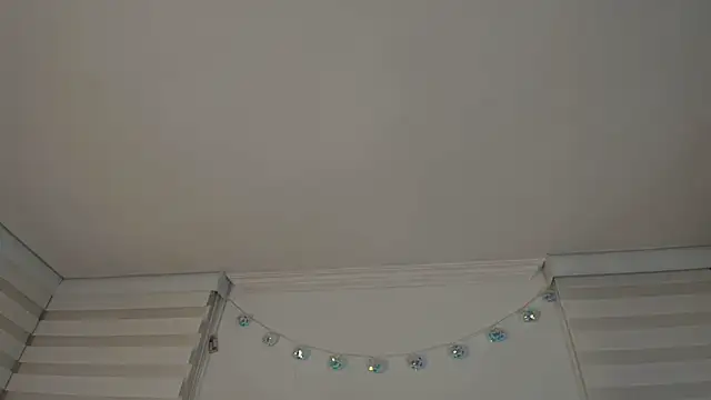 venusleroy  online show from 3, 3, 2026