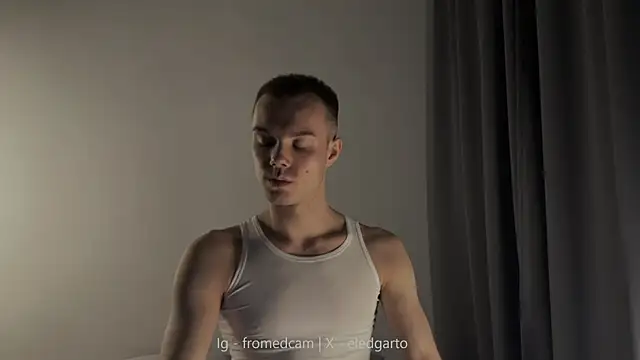 Snapshot of fromed chatting on 14, 10, 2025 fromed online show from 14, 10, 2025