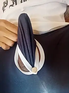 El baby12 online show from 18, 11, 2025