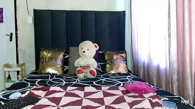 quenliyasa online show from 22, 9, 2025