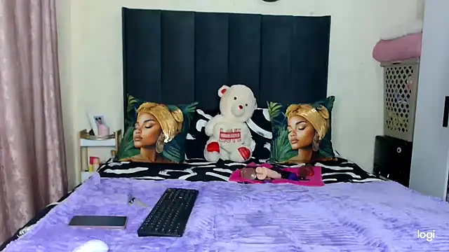 quenliyasa online show from 13, 11, 2025