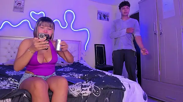 dafnezahiraa  online show from 22, 2, 2026