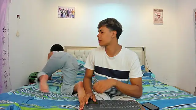 dafnezahiraa  online show from 16, 2, 2025