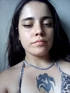 lucylovles online show from 16, 2, 2025