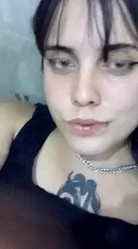 lucylovles online show from 20, 2, 2025