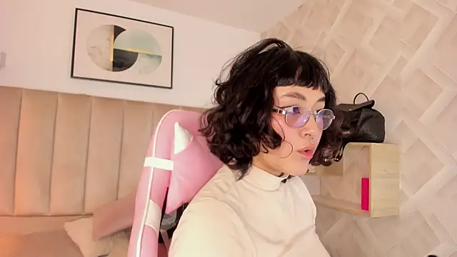 Haru Bonny online show from 18, 3, 2026