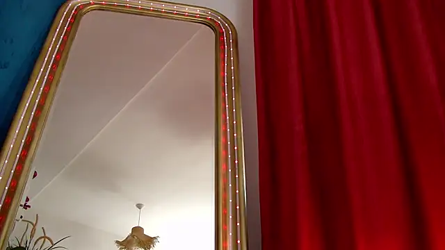 Foxxxy MILF online show from 13, 3, 2026