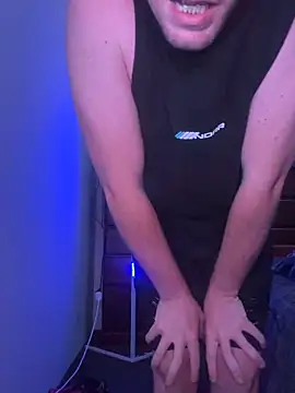 aus guy93 online show from 14, 11, 2025