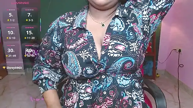 Naughty Ayesha1 online show from 27, 10, 2025