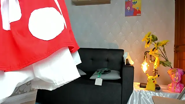Snapshot of Alaia_Love77 chatting on 9, 5, 2026 Alaia Love77 online show from 9, 5, 2026