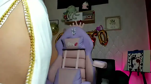 Alaia Love77 online show from 24, 2, 2026