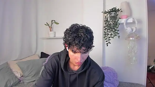 santy-kitty online show from 11, 2, 2026