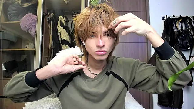 santy-kitty online show from 12, 3, 2025