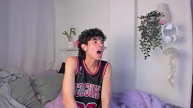 santy-kitty online show from 14, 2, 2026