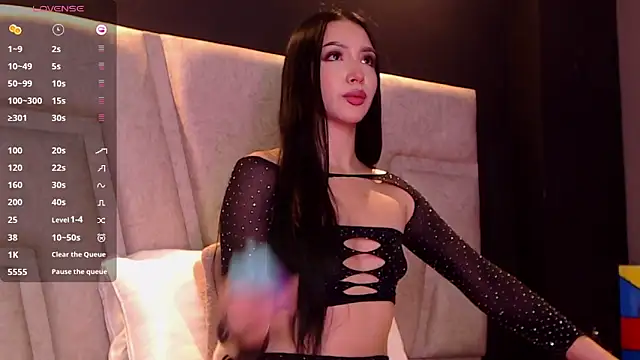 DanielaMarnt online show from 27, 2, 2025