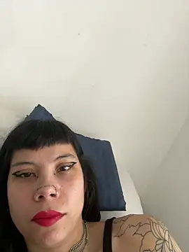 EemaHaruki online show from 28, 2, 2025