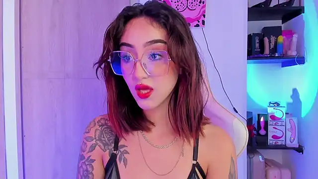 MelodieRoy online show from 27, 2, 2025