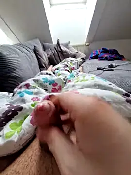 SexKing18x5 online show from 7, 2, 2026