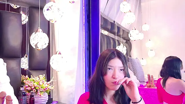Snapshot of AlliciaKim chatting on 12, 2, 2025 AlliciaKim online show from 12, 2, 2025