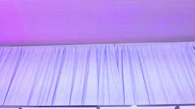 AlliciaKim online show from 14, 4, 2026