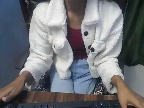 Neha7999 online show from 7, 12, 2024