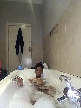 02Boitybaby online show from 22, 5, 2026