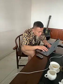 Snapshot of ShaoZian_1 chatting on 17, 11, 2025 ShaoZian 1 online show from 17, 11, 2025