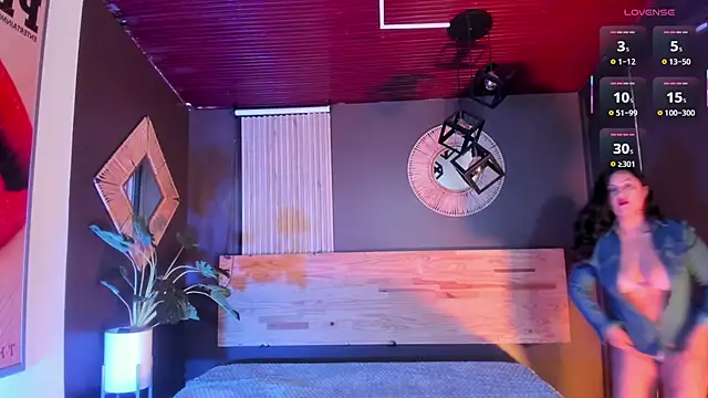 Snapshot of Annaa_rosee chatting on 16, 11, 2025 Annaa rosee online show from 16, 11, 2025