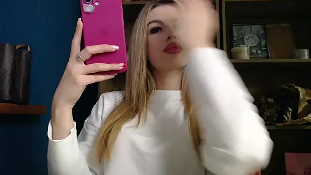 Snapshot of Your_Jessy chatting on 8, 10, 2025 Your Jessy online show from 8, 10, 2025